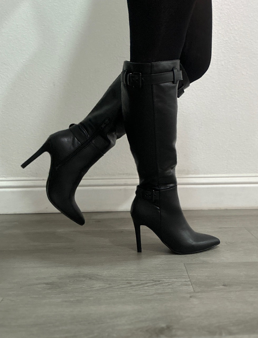 Rebeca boots