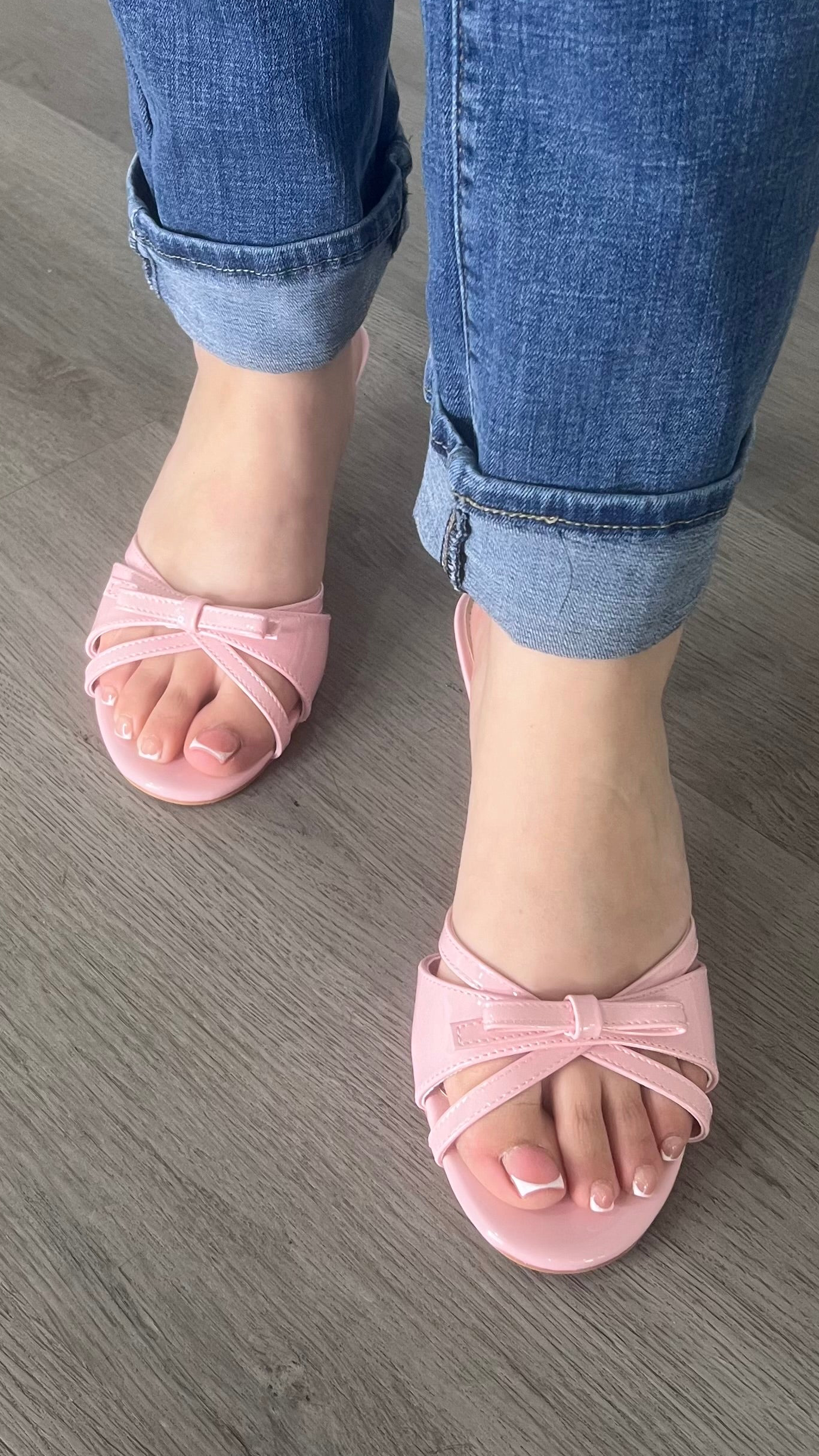 Vicky Pink kitten heel
