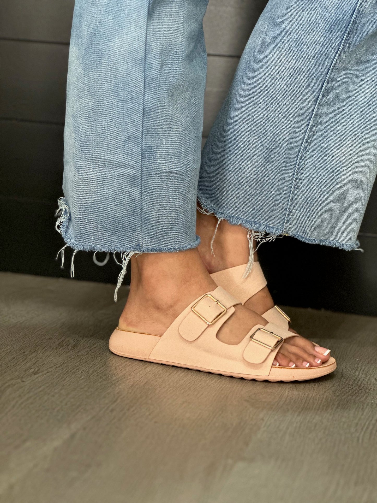 Hannah Sandal