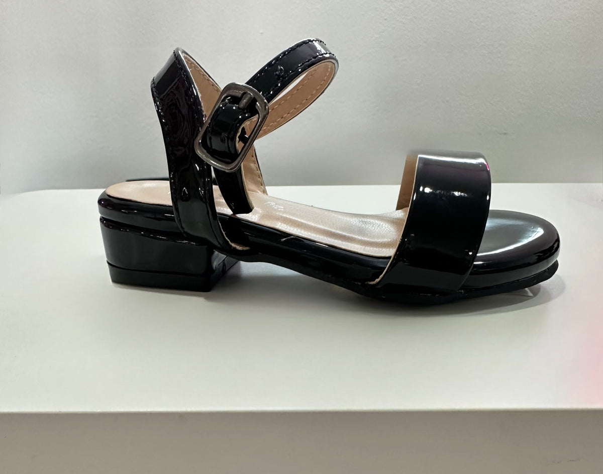 Nova Toddler black heel