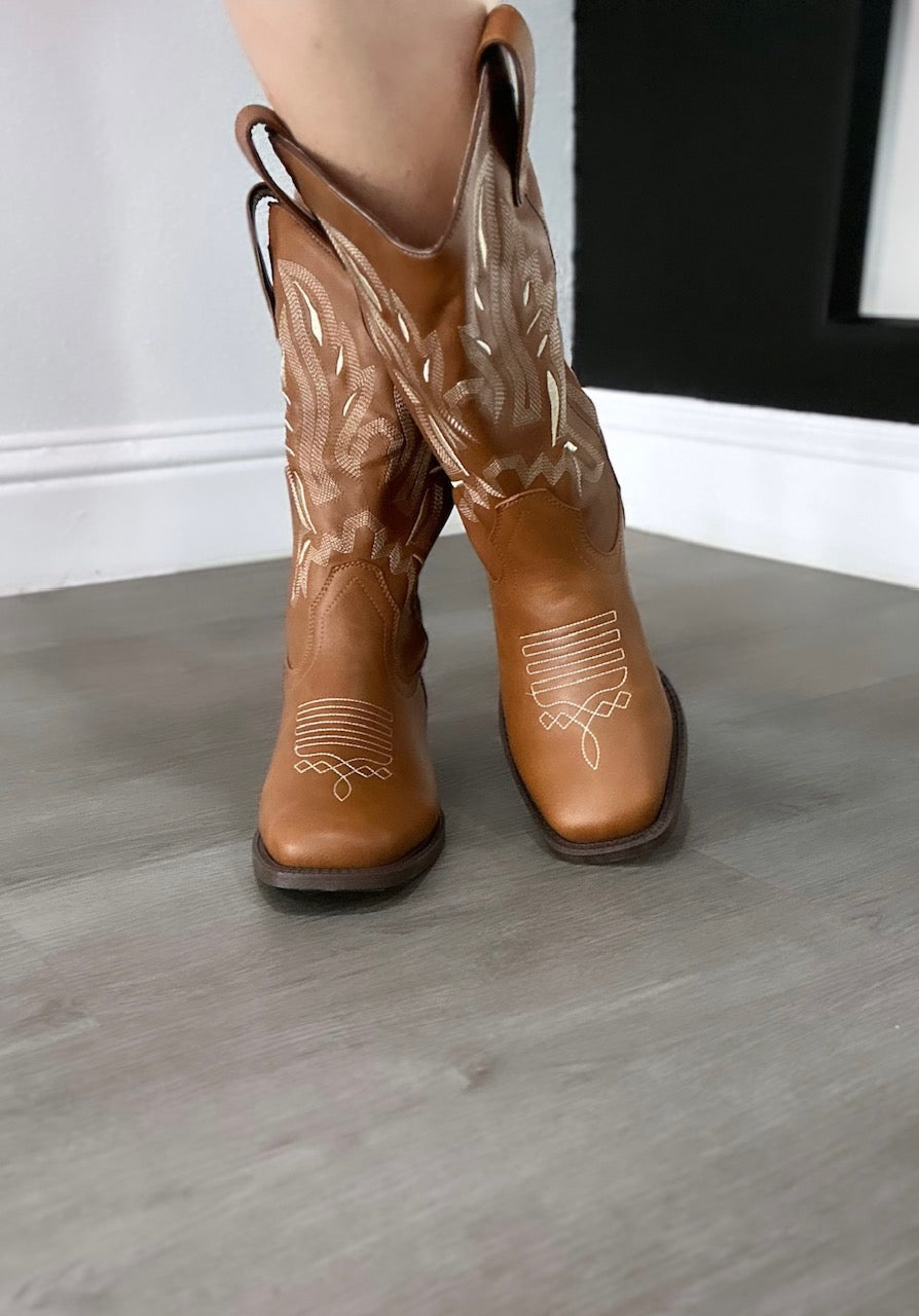 NASH Brown cowboys Boots