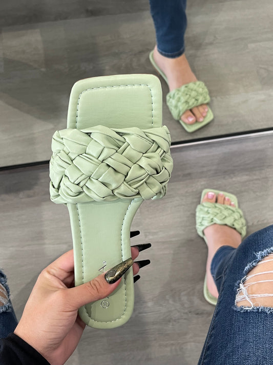 Cardi Sandals