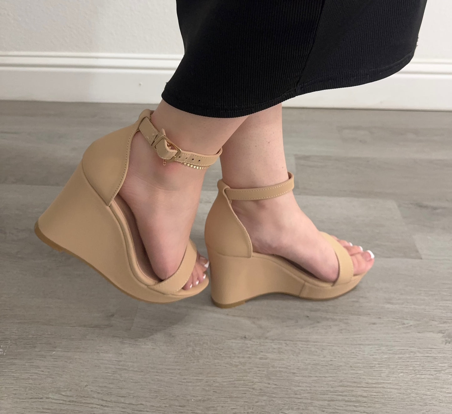 Dalia Wedge