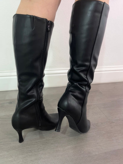 Kaylee Black heel boot