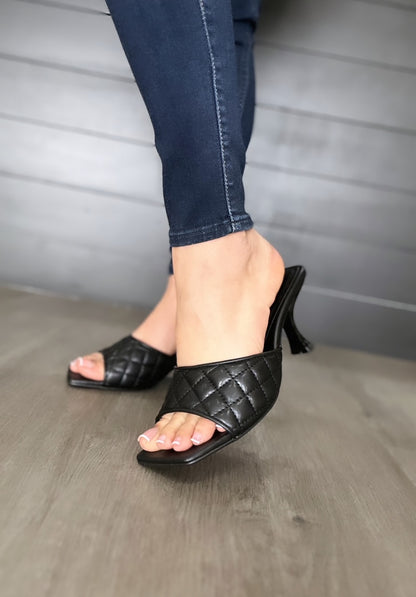 Twain Heels