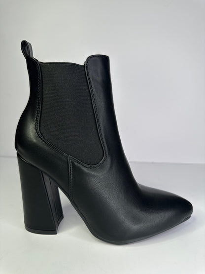 Lynden Booties