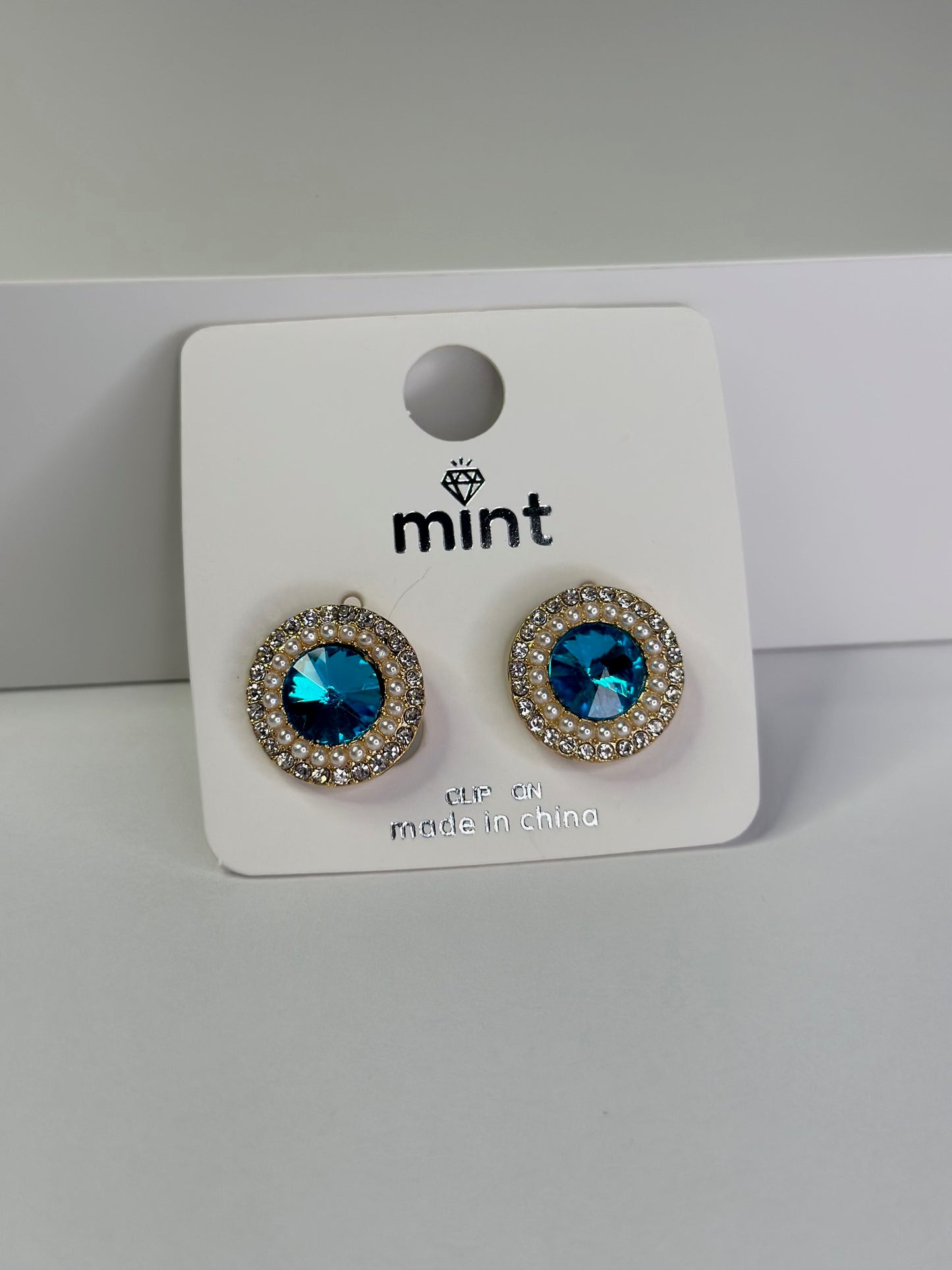 Glamorous Stud Earrings